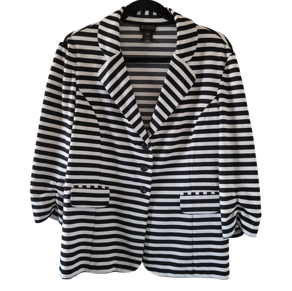 Soho Apparel Jackets & Blazers - SOHO Apparel Striped Blazer Ruched 3/4 Sle…